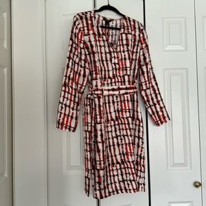 St. John 100 % silk shirt dress, size M